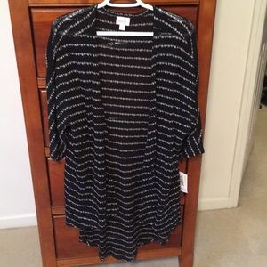 NWT Lularoe Lindsay Kimono